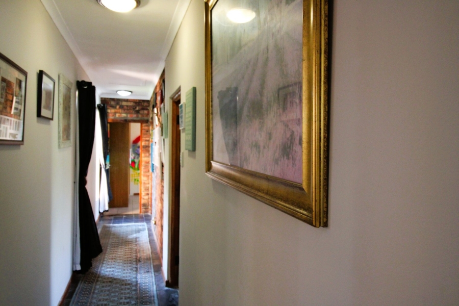 5 Bedroom Property for Sale in Gonubie North Eastern Cape
